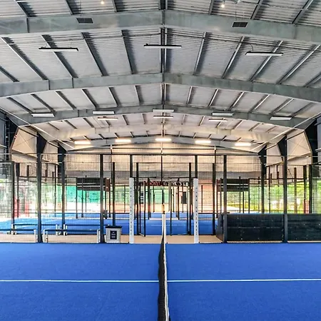 Awesome In With Indoor Swimming Pool Апартаменты