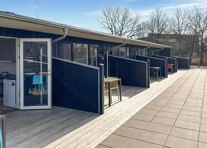 Awesome In With Indoor Swimming Pool Апартаменты Вайен